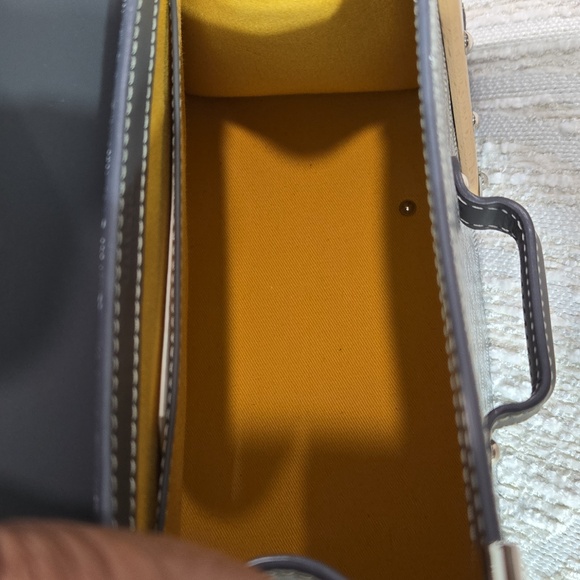 GOYARD Grey  Saigon Structure PM Goyardine Palladium Hardware - Picture 15 of 16